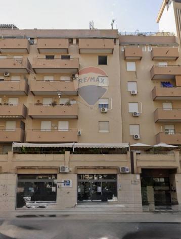 ufficio in affitto a Palermo in zona Libertà