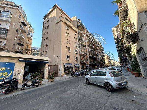 ufficio in affitto a Palermo in zona Centro storico
