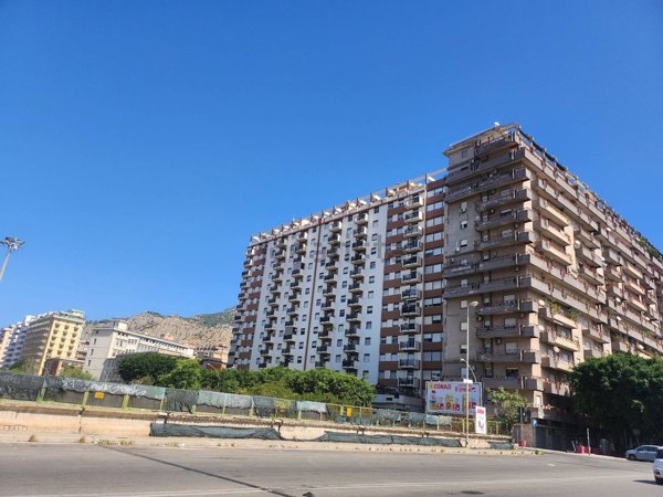 appartamento in affitto a Palermo