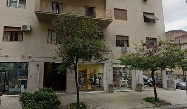 locale commerciale in affitto a Palermo in zona Libertà