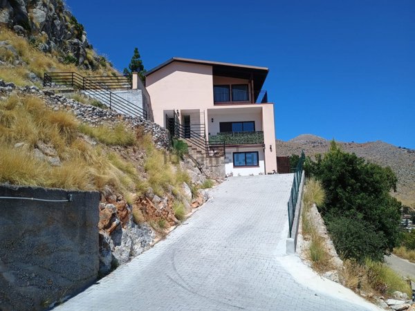 appartamento in affitto a Palermo in zona Partanna