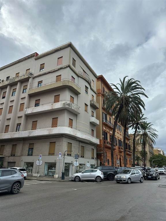 ufficio in affitto a Palermo in zona Libertà