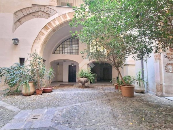 ufficio in affitto a Palermo in zona Centro storico