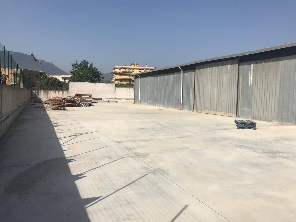 ufficio in affitto a Palermo in zona Villagrazia/Falsomiele