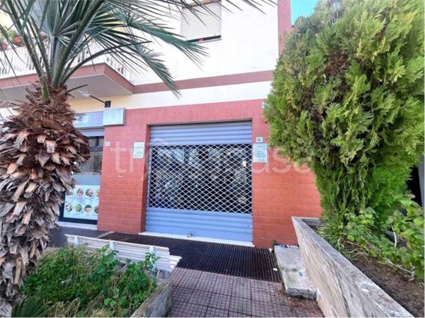 negozio in affitto a Palermo in zona Calatafimi / Cuba