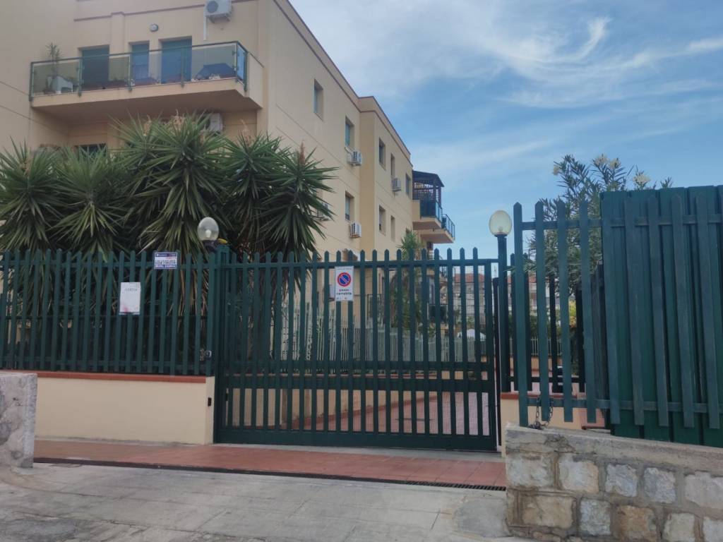 ufficio in affitto a Palermo in zona Pallavicino