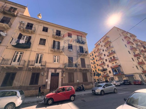 appartamento in affitto a Palermo in zona Montegrappa / Santa Rosalia