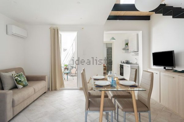 appartamento in affitto a Palermo in zona Mondello