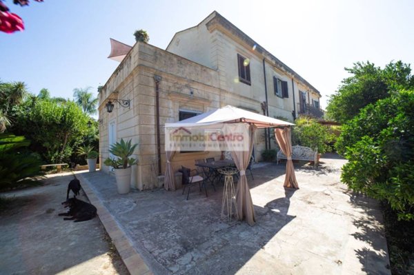 casa indipendente in affitto a Palermo in zona Uditore