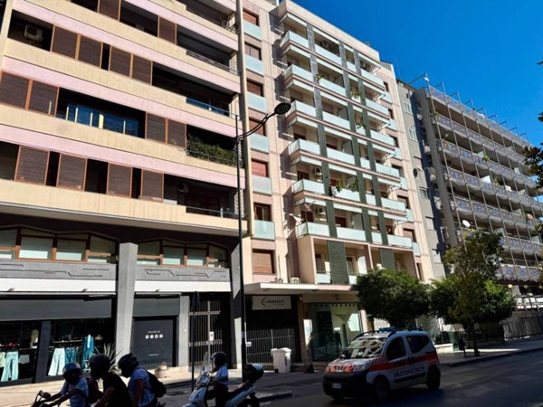 appartamento in affitto a Palermo in zona Politeama