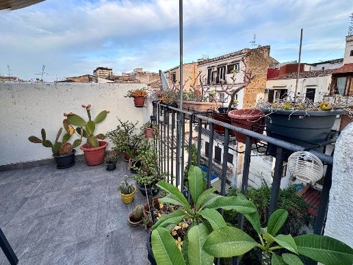 appartamento in affitto a Palermo in zona Politeama