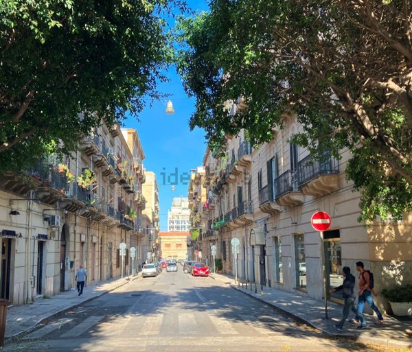 appartamento in affitto a Palermo in zona Politeama