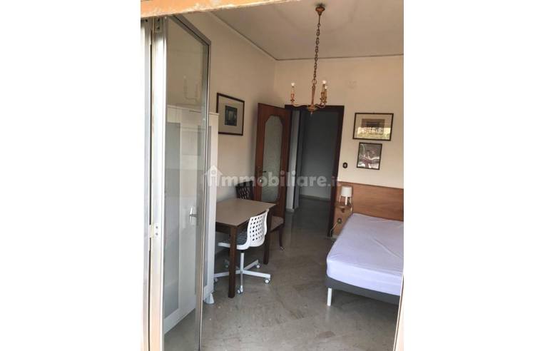 camera singola in affitto a Palermo in zona Malaspina/Palagonia