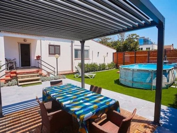 casa indipendente in affitto a Palermo in zona Sferracavallo