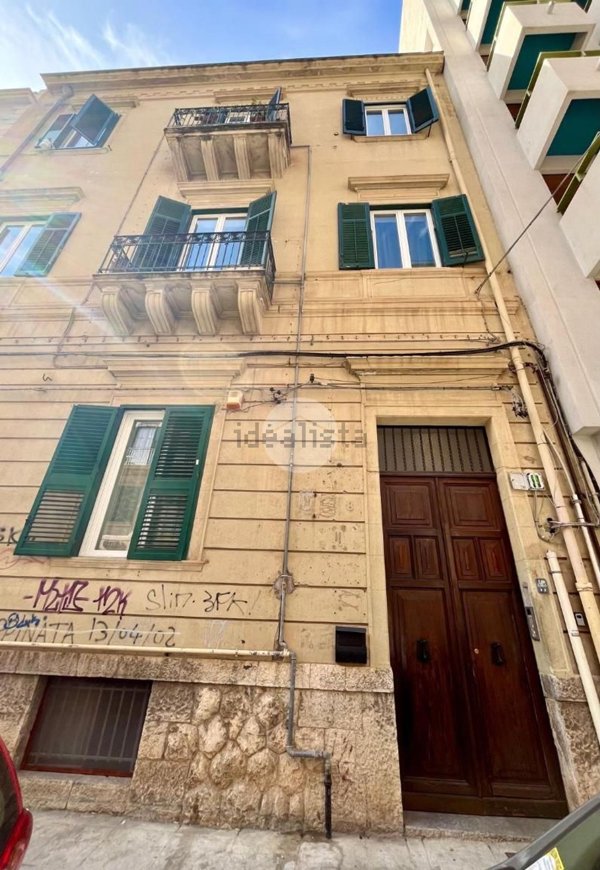appartamento in affitto a Palermo in zona Politeama