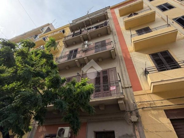 appartamento in affitto a Palermo in zona Montegrappa / Santa Rosalia