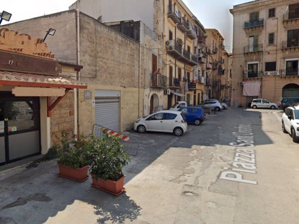 negozio in affitto a Palermo in zona Centro storico
