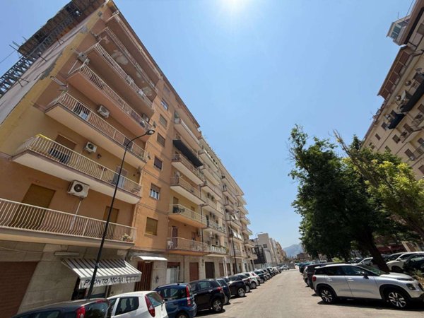 appartamento in affitto a Palermo in zona Croceverde