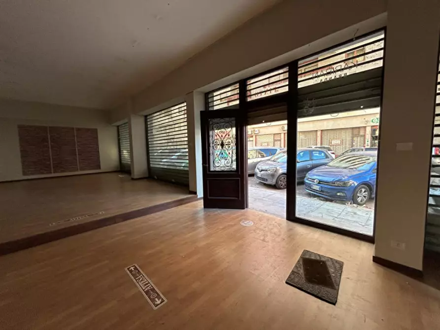 locale commerciale in affitto a Palermo