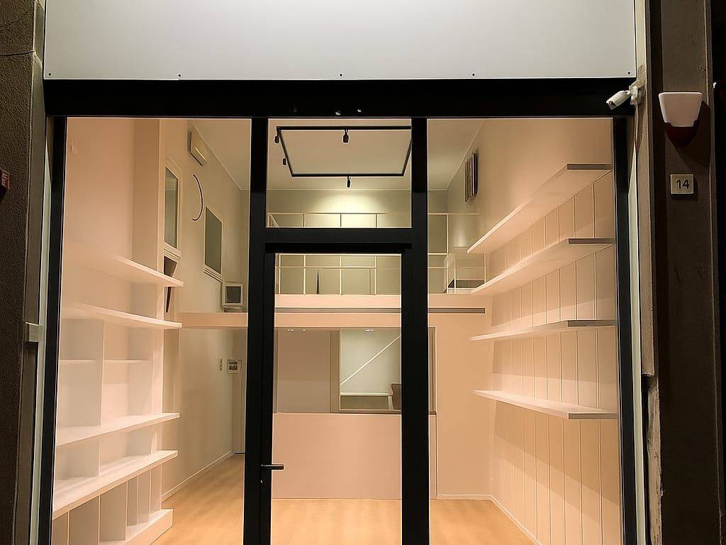 negozio in affitto a Palermo in zona Libertà