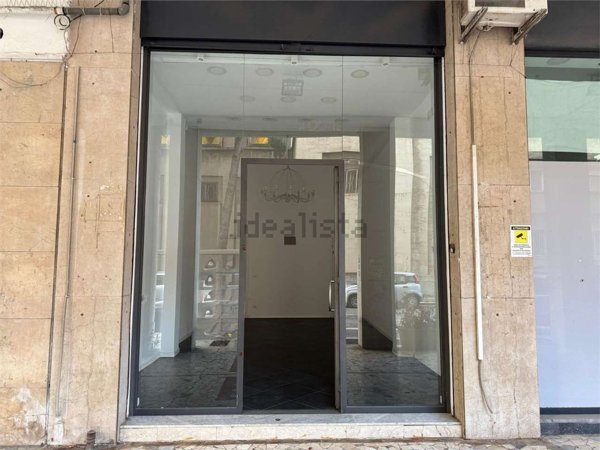 locale commerciale in affitto a Palermo in zona Libertà
