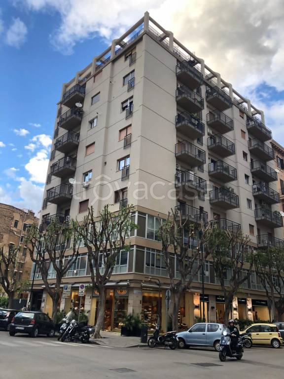 appartamento in affitto a Palermo in zona Libertà