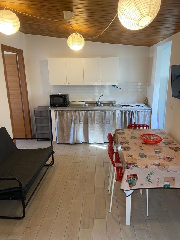 appartamento in affitto a Palermo in zona Montegrappa / Santa Rosalia