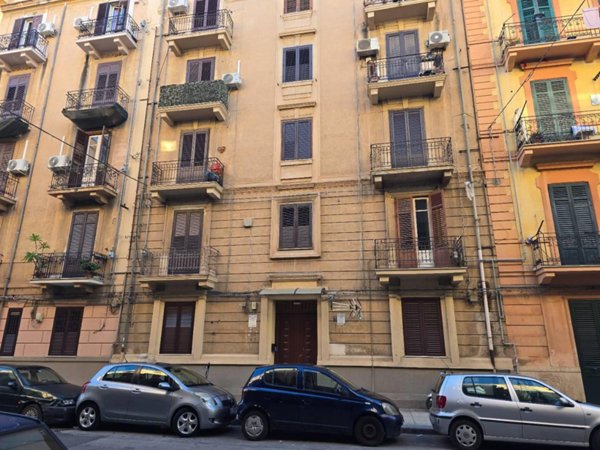 appartamento in affitto a Palermo in zona Montegrappa / Santa Rosalia