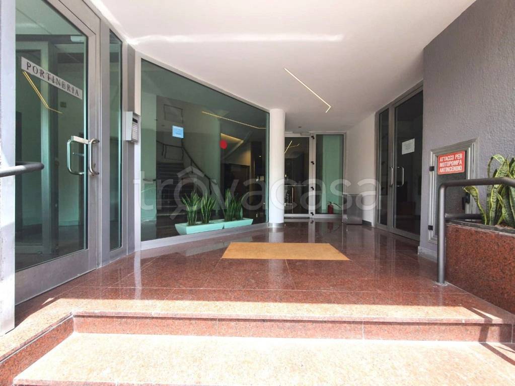 ufficio in affitto a Palermo in zona Libertà