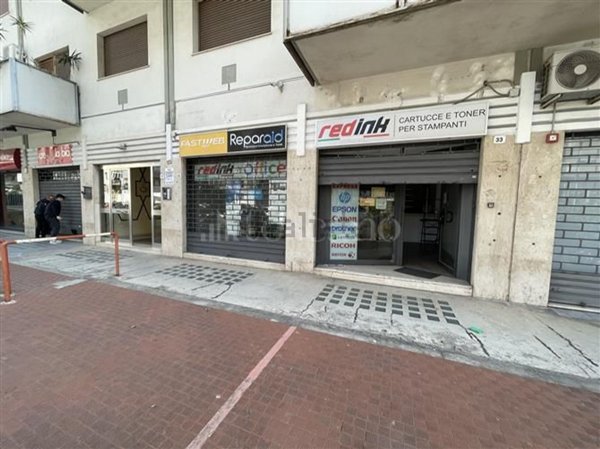 negozio in affitto a Palermo in zona Resuttana