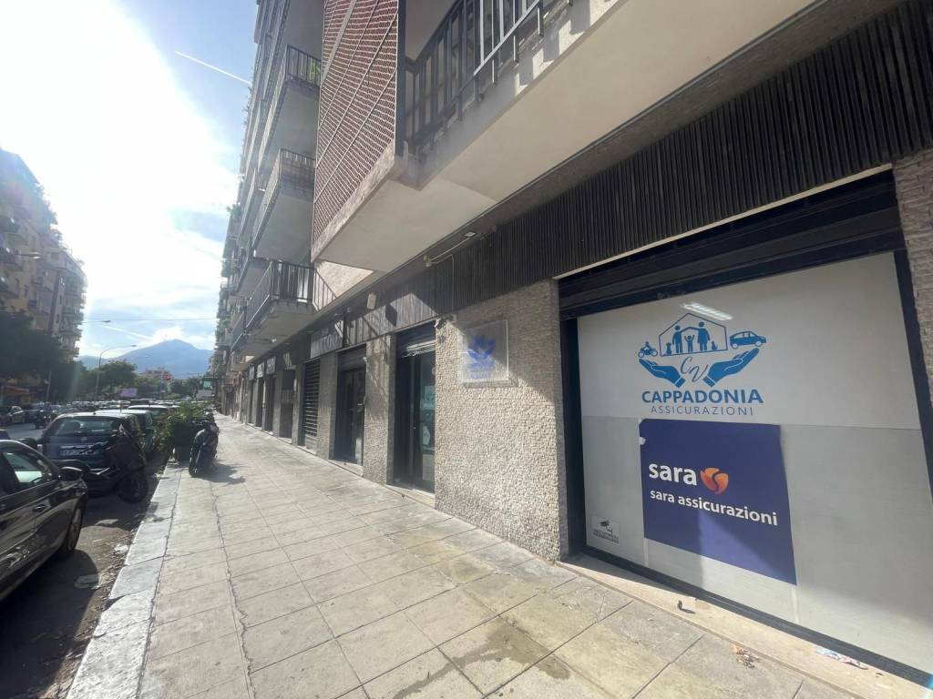 negozio in affitto a Palermo in zona Montepellegrino