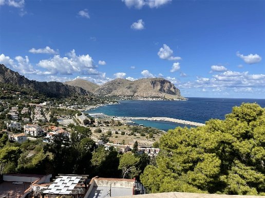appartamento in affitto a Palermo in zona Addaura
