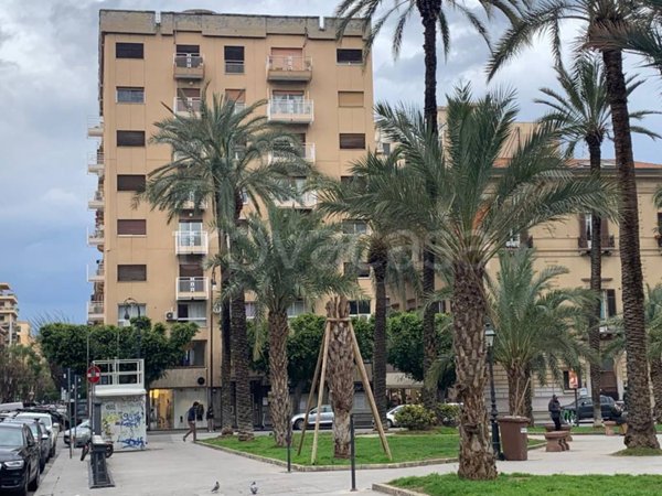 appartamento in affitto a Palermo in zona Politeama