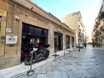 negozio in affitto a Palermo in zona Centro storico