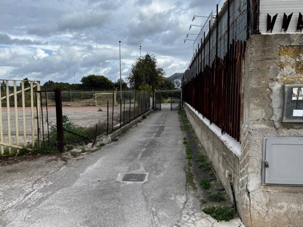 capannone in affitto a Palermo in zona Pallavicino