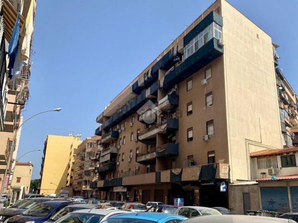 appartamento in affitto a Palermo in zona Montegrappa / Santa Rosalia