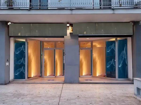 negozio in affitto a Palermo in zona Politeama