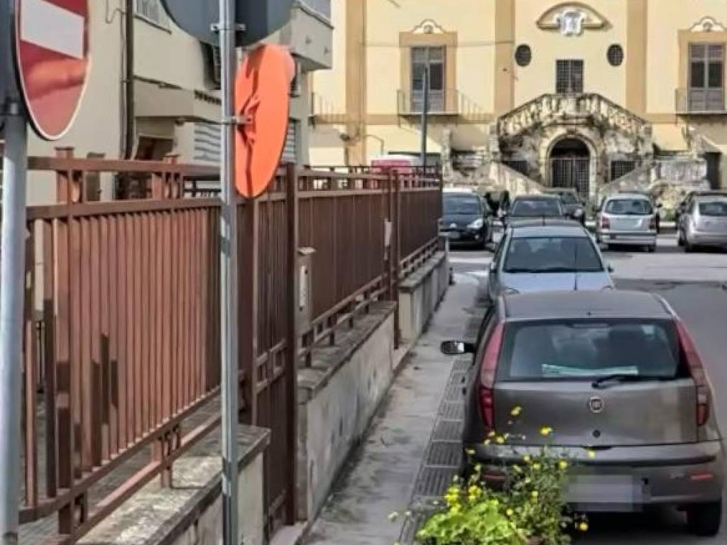 appartamento in affitto a Palermo in zona Villagrazia/Falsomiele