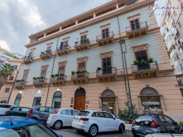appartamento in affitto a Palermo in zona Politeama