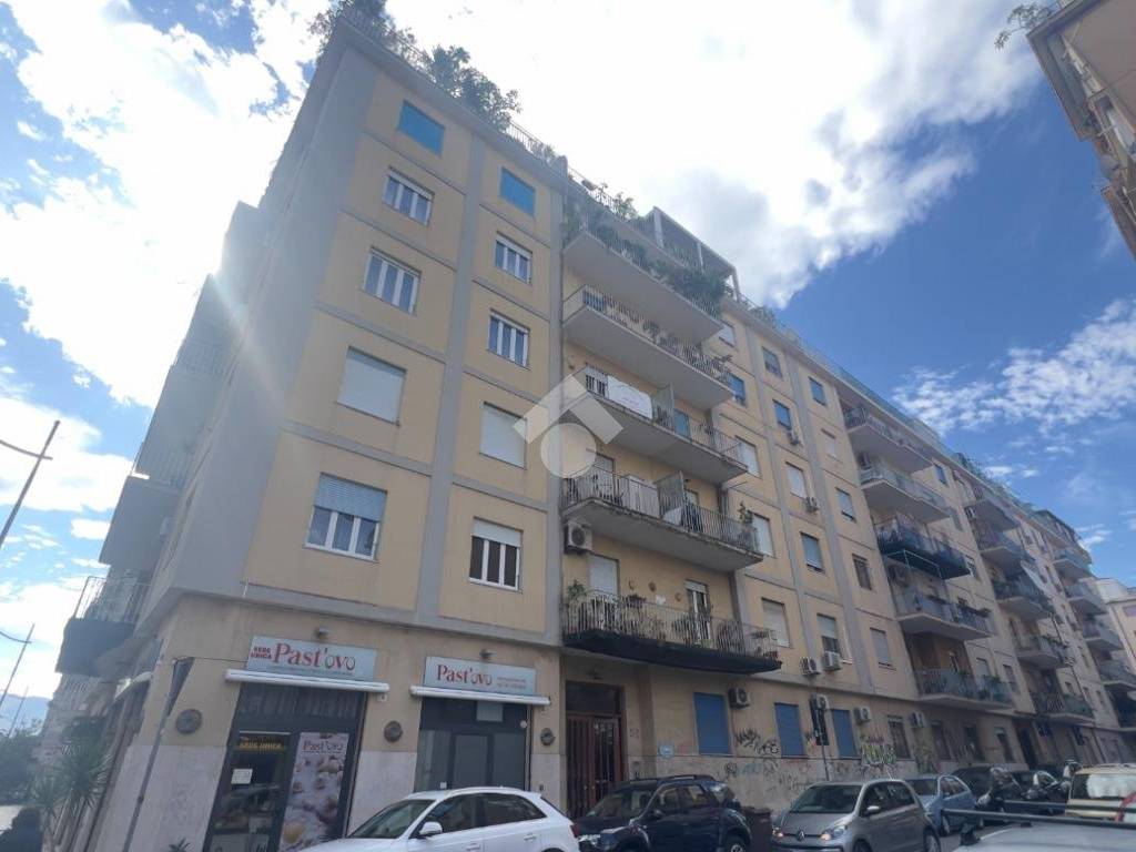 appartamento in affitto a Palermo in zona Politeama