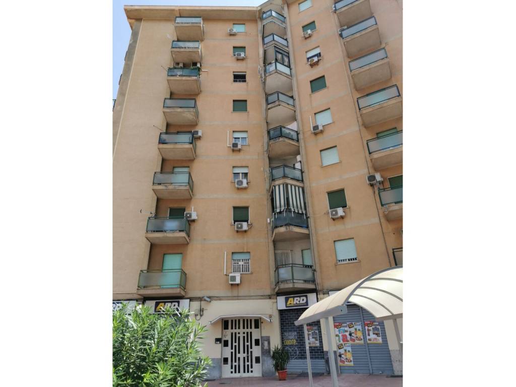 appartamento in affitto a Palermo in zona Acqua dei Corsari