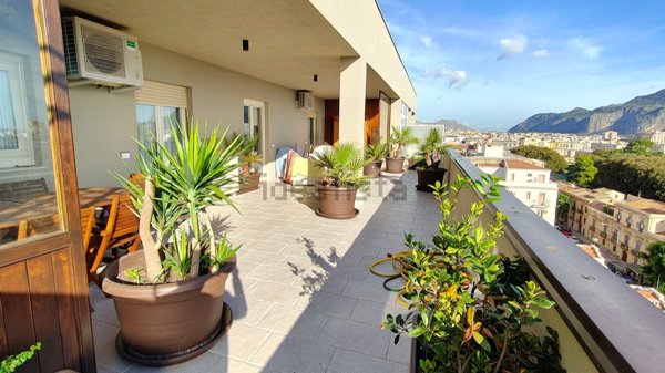 appartamento in affitto a Palermo in zona Zisa