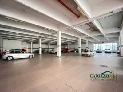 locale di sgombero in affitto a Palermo