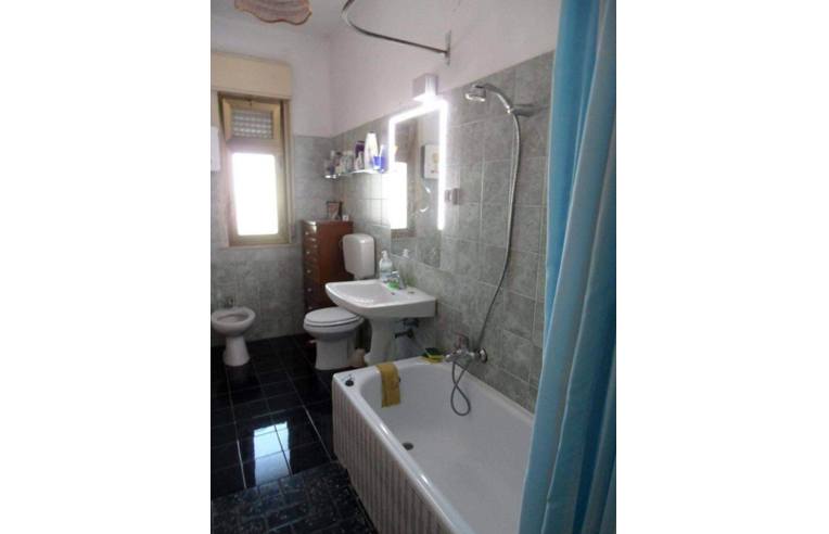 camera singola in affitto a Palermo in zona Montegrappa / Santa Rosalia