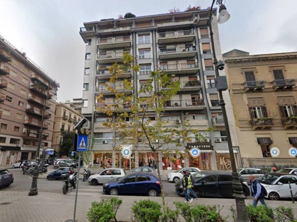 ufficio in affitto a Palermo in zona Libertà