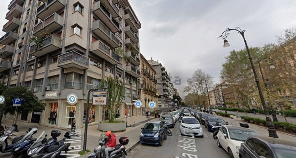 ufficio in affitto a Palermo in zona Libertà