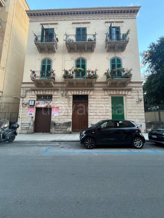 appartamento in affitto a Palermo in zona Politeama
