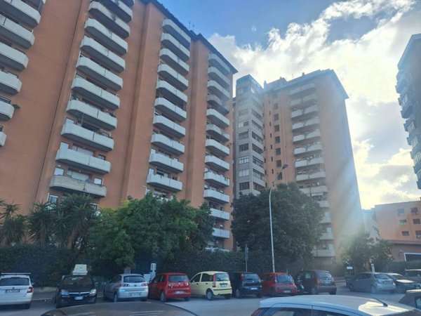 appartamento in affitto a Palermo in zona Malaspina/Palagonia