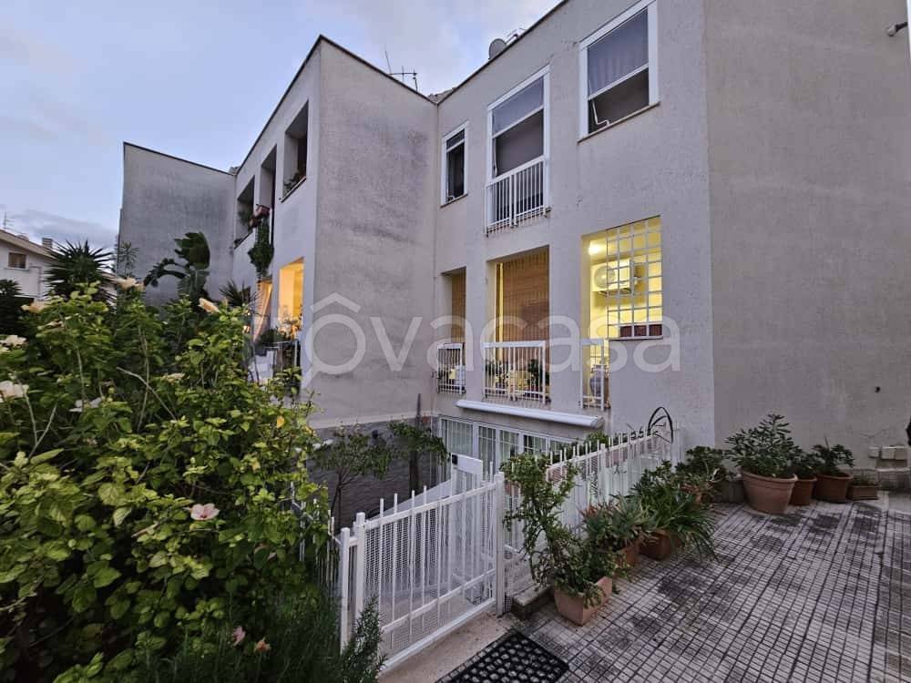 appartamento in affitto a Palermo in zona Mondello