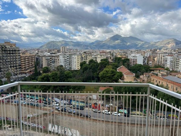 appartamento in affitto a Palermo in zona Montepellegrino